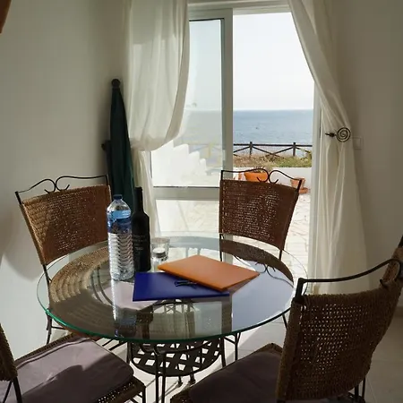 Carvoeiro Sol Seafront Apartment Exterior photo