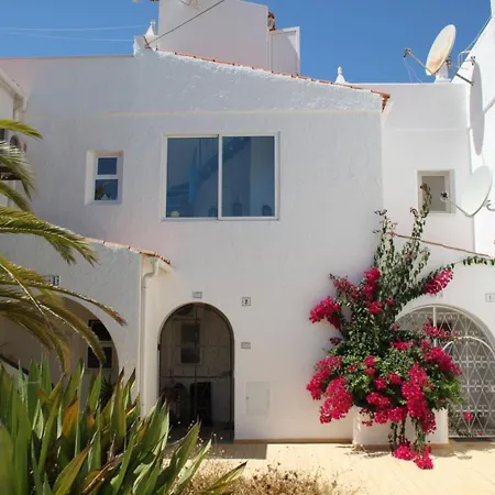 Carvoeiro Sol Seafront Apartment Exterior photo